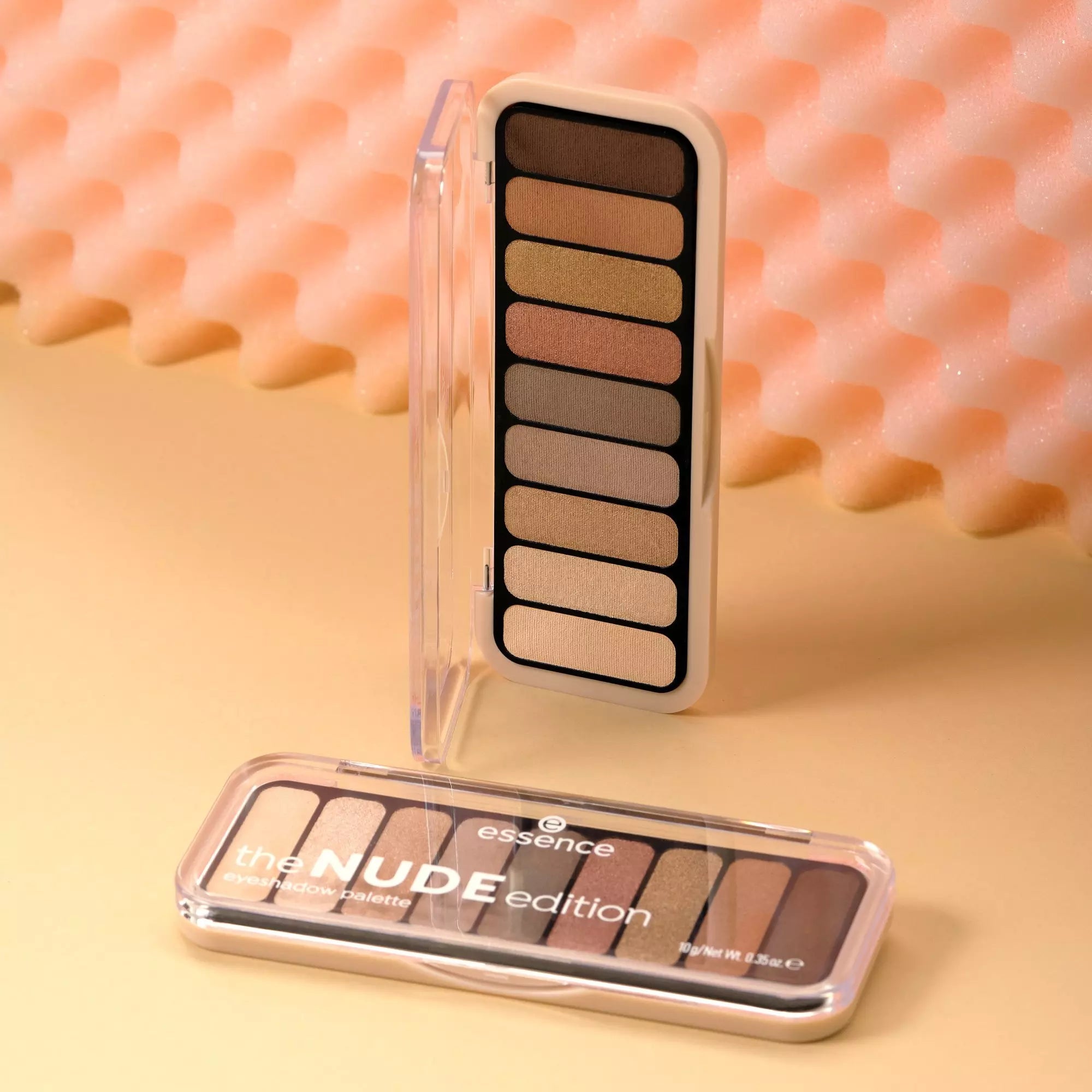 Essence the NUDE edition eyeshadow palette