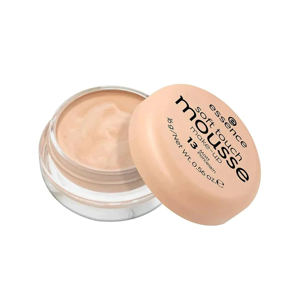 Essence Soft Touch Mousse Make-Up